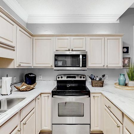 Phoenix VI 115 Orange Beach Bagian luar foto