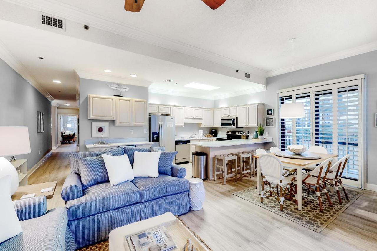 Phoenix VI 115 Orange Beach Bagian luar foto