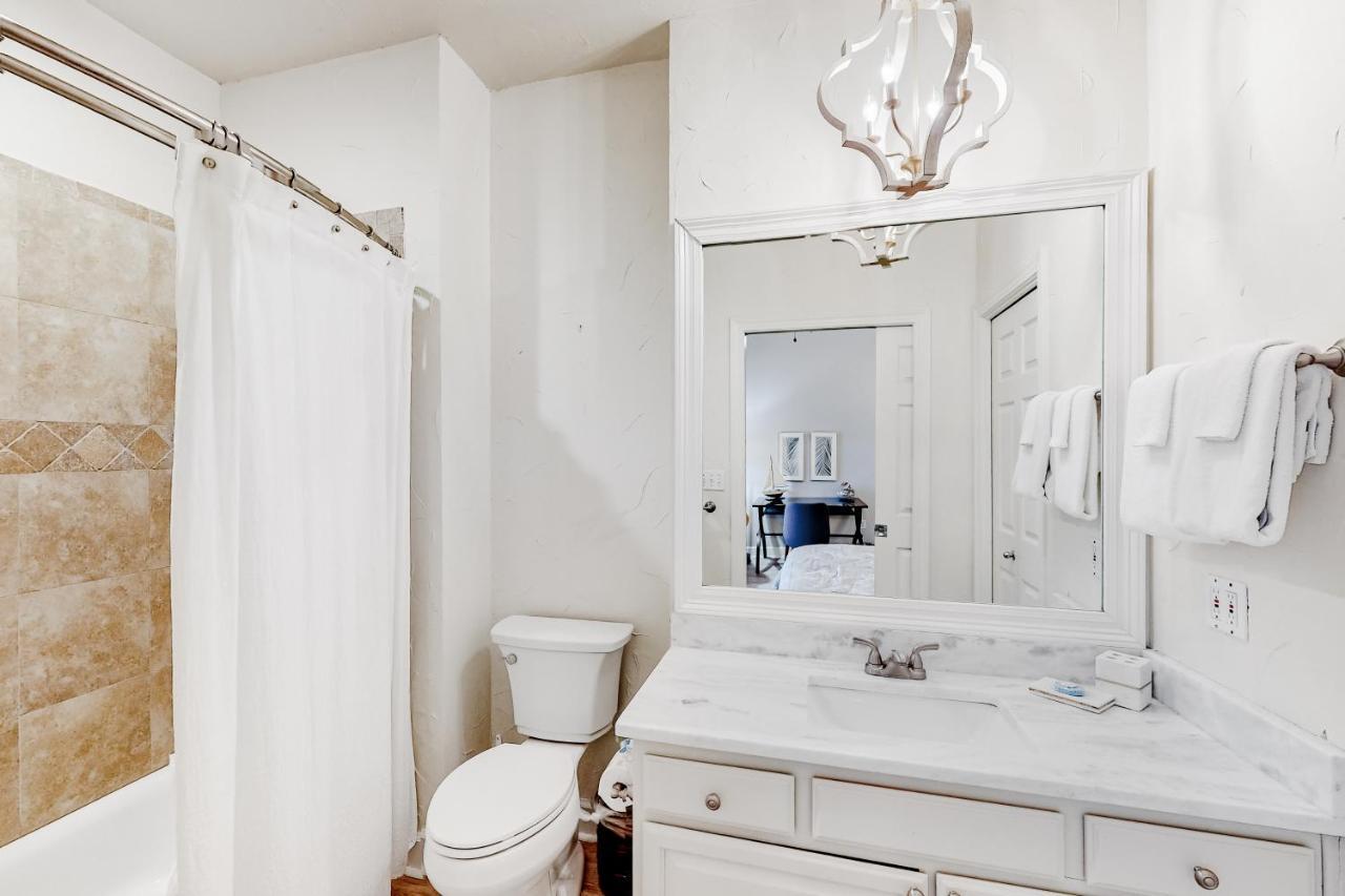 Phoenix VI 115 Orange Beach Bagian luar foto