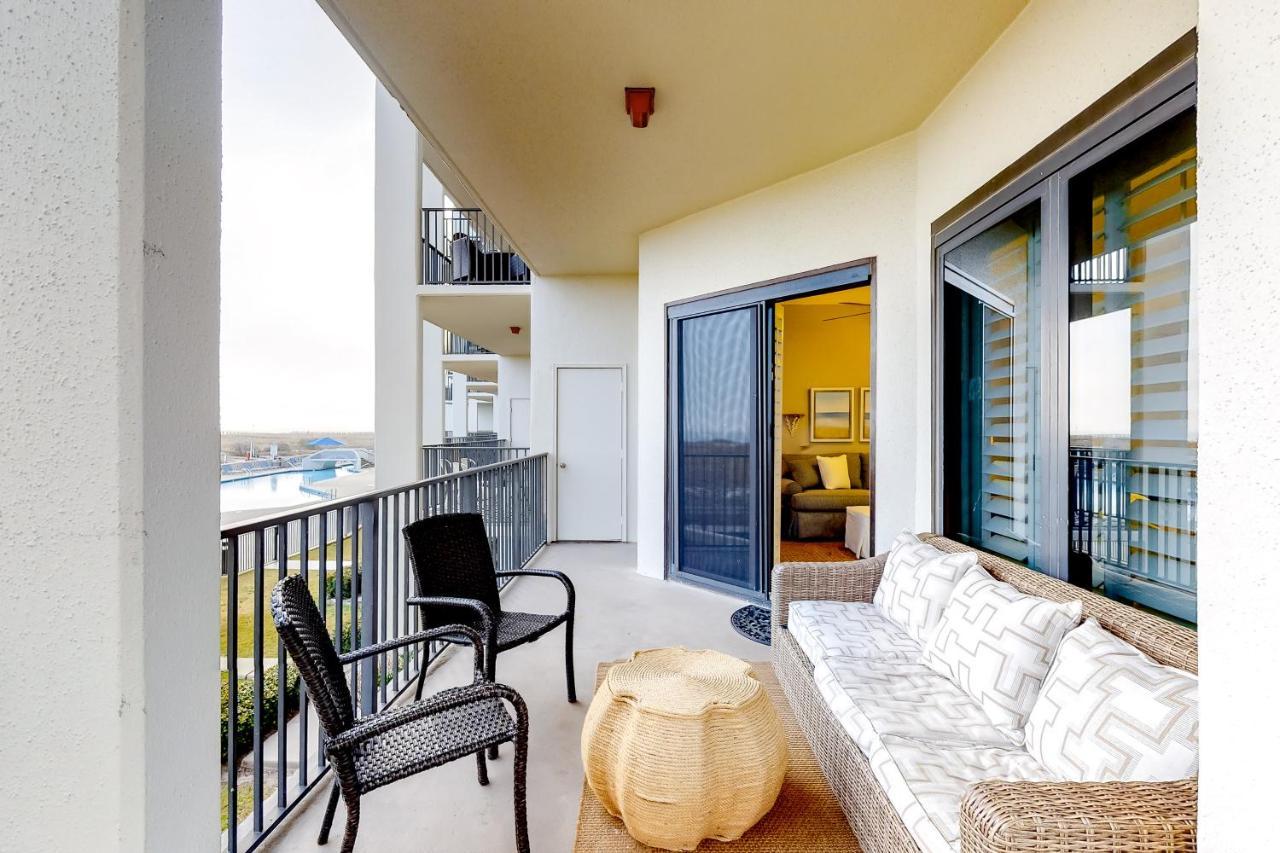 Phoenix VI 115 Orange Beach Bagian luar foto