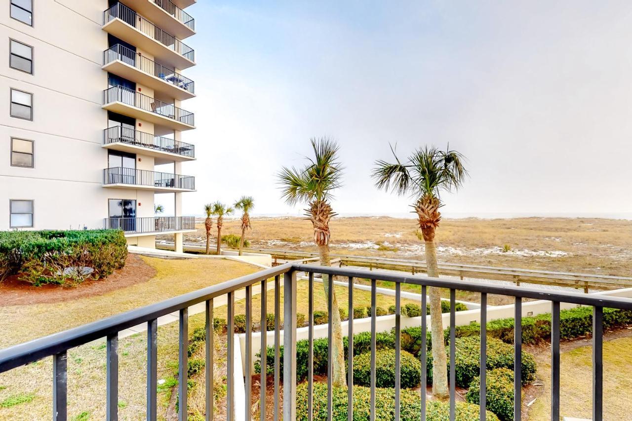Phoenix VI 115 Orange Beach Bagian luar foto
