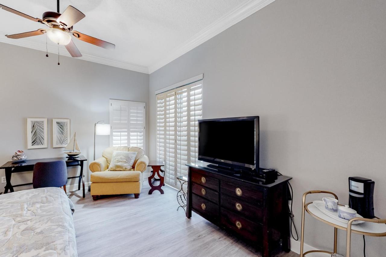 Phoenix VI 115 Orange Beach Bagian luar foto